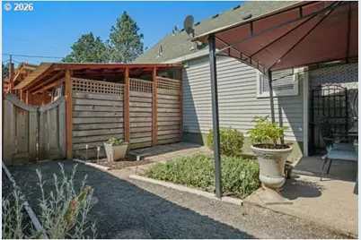 1068 9th St, Washougal, WA 98671 - Photo 15