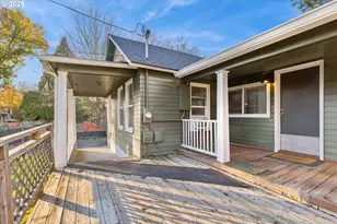 6723 NE Dogwood St, Hillsboro, OR 97124 - Photo 3