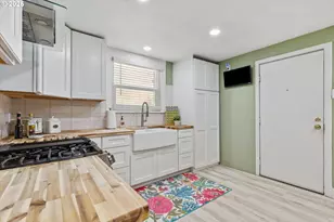 6723 NE Dogwood St, Hillsboro, OR 97124 - Photo 5