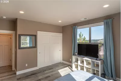 175 Platinum Dr, Roseburg, OR 97471 - Photo 29