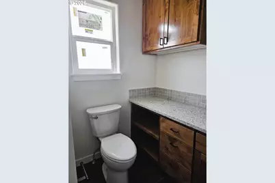 95 W Ivy St, Arlington, OR 97812 - Photo 17