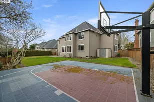 2037 NW Woodrose Dr, Portland, OR 97229 - Photo 47