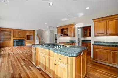 2037 NW Woodrose Dr, Portland, OR 97229 - Photo 13