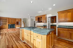 2037 NW Woodrose Dr, Portland, OR 97229 - Photo 13