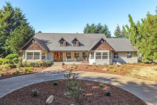 37363 SE Hauglum Rd, Sandy, OR 97055 - Photo 1