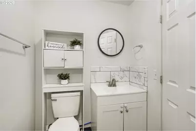 2004 E 30th St, Vancouver, WA 98663 - Photo 17