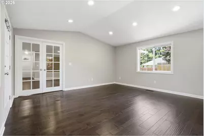 8416 SW Iroquois Dr, Tualatin, OR 97062 - Photo 11