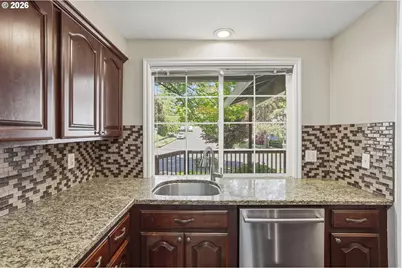 8416 SW Iroquois Dr, Tualatin, OR 97062 - Photo 17