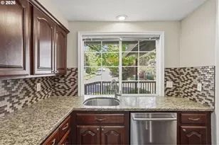 8416 SW Iroquois Dr, Tualatin, OR 97062 - Photo 17