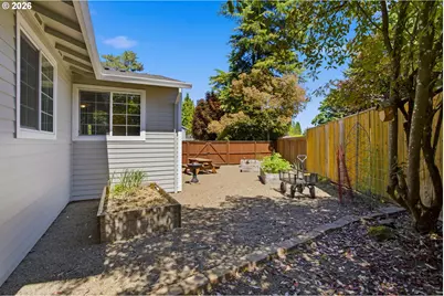 8416 SW Iroquois Dr, Tualatin, OR 97062 - Photo 37