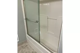 409 Evergreen Ave, Garibaldi, OR 97118 - Photo 9