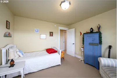 920 NE Granite Ridge St, Roseburg, OR 97470 - Photo 25