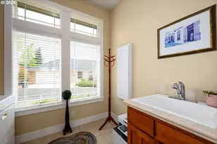 920 NE Granite Ridge St, Roseburg, OR 97470 - Photo 35