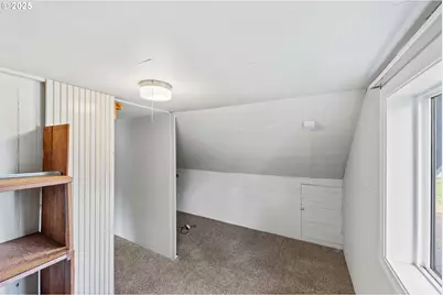 1296 W Central Blvd, Coquille, OR 97423 - Photo 31