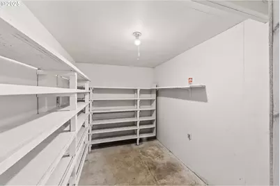 1296 W Central Blvd, Coquille, OR 97423 - Photo 35