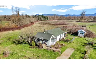 1125 E Beacon Dr, Eugene, OR 97404 - Photo 1