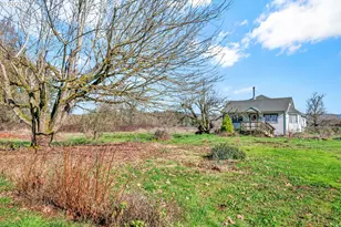 1125 E Beacon Dr, Eugene, OR 97404 - Photo 19