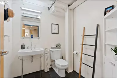 1400 NW Irving St #730, Portland, OR 97209 - Photo 19