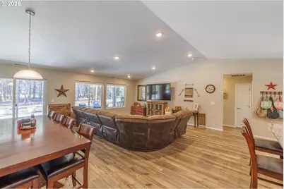 17450 Meadow Way, Bend, OR 97707 - Photo 25