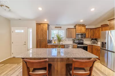 17450 Meadow Way, Bend, OR 97707 - Photo 19