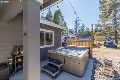 17450 Meadow Way, Bend, OR 97707 - Photo 13