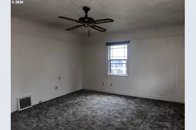 1760 Norway St NE, Salem, OR 97301 - Photo 13