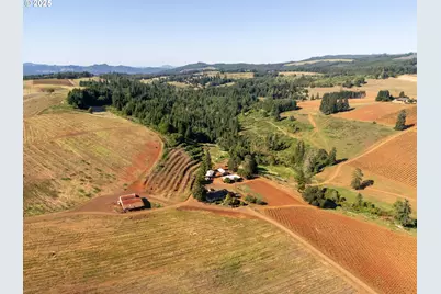 1066 Red Hill Rd, Oakland, OR 97462 - Photo 43