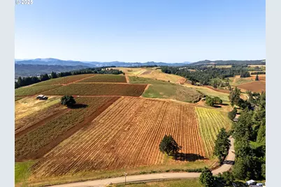 1066 Red Hill Rd, Oakland, OR 97462 - Photo 45