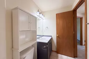 17475 SW Eirwen St, Beaverton, OR 97003 - Photo 7