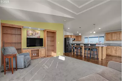 186 Cedar Ln, Gates, OR 97346 - Photo 17