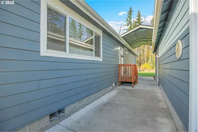 186 Cedar Ln, Gates, OR 97346 - Photo 7