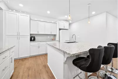 2074 S Ivy St, Cornelius, OR 97113 - Photo 19