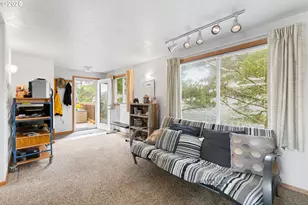 337 16th Ave, Seaside, OR 97138 - Photo 7