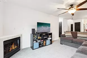 19153 SE Yamhill St, Portland, OR 97233 - Photo 5