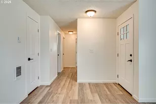 2021 35th Ave, Longview, WA 98632 - Photo 3