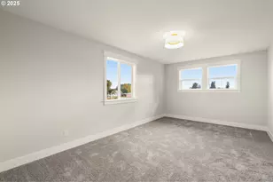 32534 NW Walteria Ln, Hillsboro, OR 97124 - Photo 15