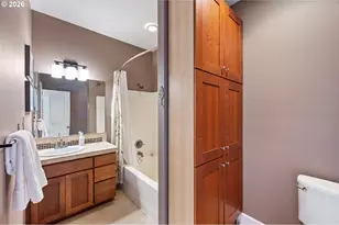 6920 N Charleston Ave, Portland, OR 97203 - Photo 31