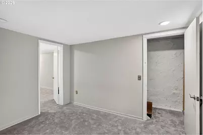 3929 SE 70th Ave, Portland, OR 97206 - Photo 35