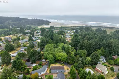 13875 NW Keleka Pl, Seal Rock, OR 97376 - Photo 15