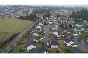 306 E 16th Pl, La Center, WA 98629 - Photo 45