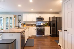 306 E 16th Pl, La Center, WA 98629 - Photo 11