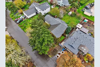 17700 Arbor Ln, Lake Oswego, OR 97035 - Photo 11