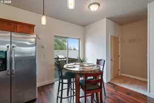 10909 NE 8th Cir, Vancouver, WA 98664 - Photo 5