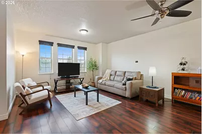 10909 NE 8th Cir, Vancouver, WA 98664 - Photo 3