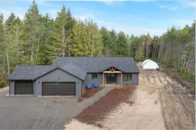 88390 Bellevue Dr, Florence, OR 97439 - Photo 5