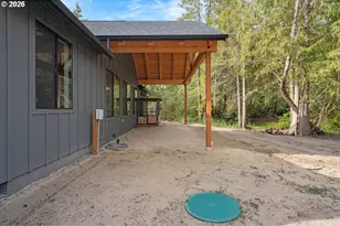 88390 Bellevue Dr, Florence, OR 97439 - Photo 41