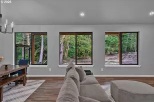 88390 Bellevue Dr, Florence, OR 97439 - Photo 13