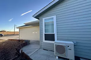 205/207 W Nesbitt St, Goldendale, WA 98620 - Photo 3