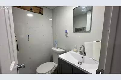 112 N Oregon, Condon, OR 97823 - Photo 11