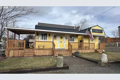 112 N Oregon, Condon, OR 97823 - Photo 1